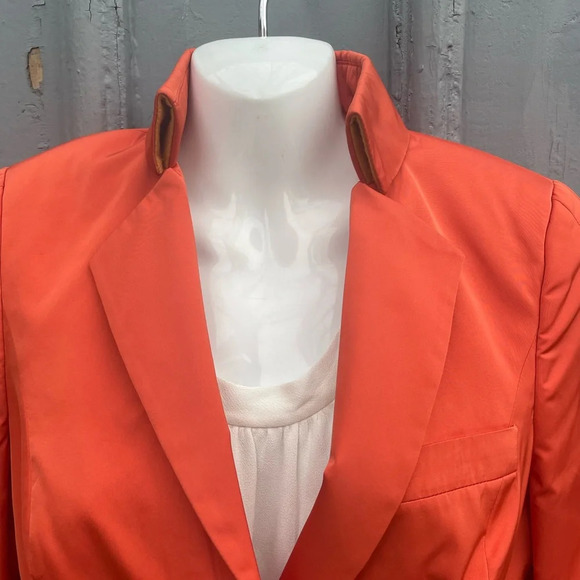 Circle Of Gentleman Women's Orange Blazer, size 8 - Picture 3 of 13